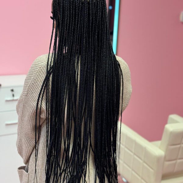 XS butt length knotless braids near me Richmond TX, black hair braiding near me, black braiders near me, hair braiding places near me
